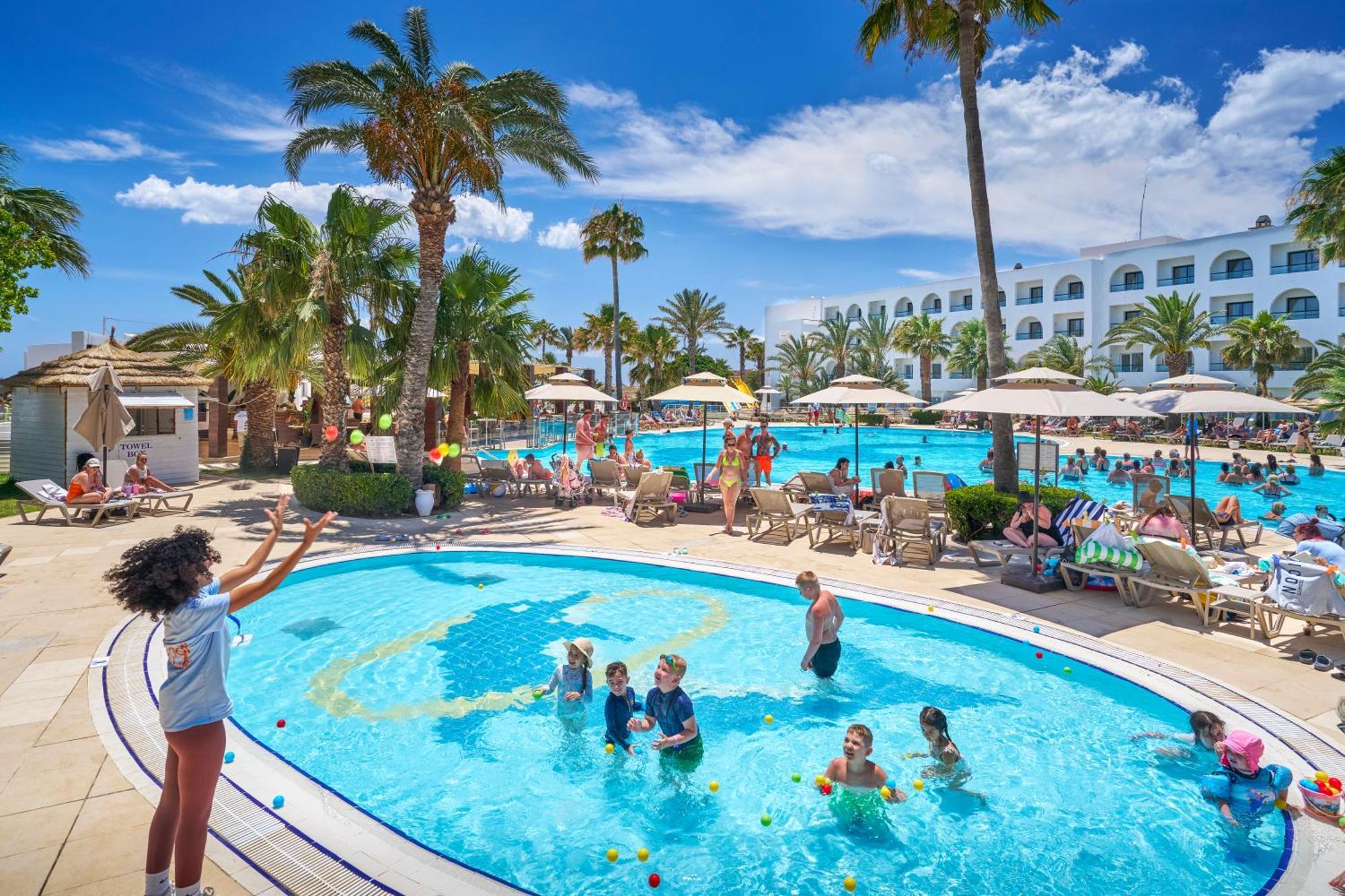 Nozha & Resort 4*